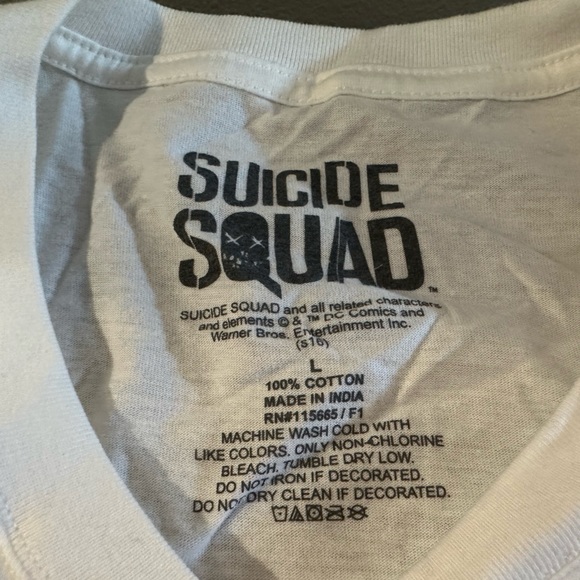 NWT DC Comics Suicide Squad “Daddy’s Lil Monster” Tee - Picture 5 of 6